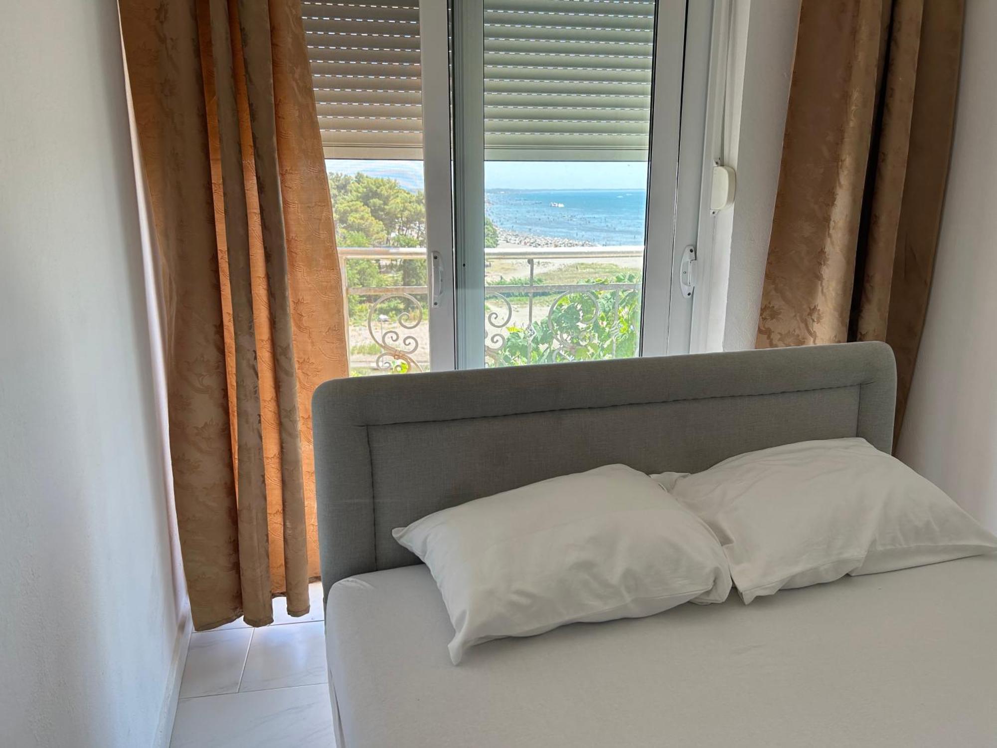 Apartments Doda Ulcinj Exterior photo